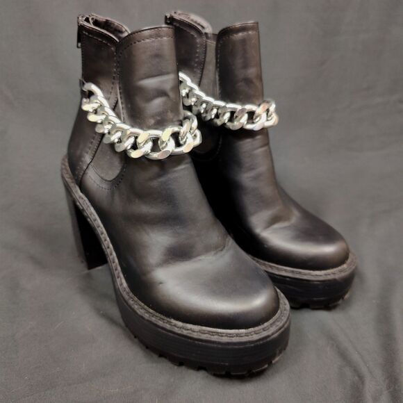 Madden Girl Shoes - Steve Madden ♡ Madden Girl ♡ Kamora Platform Silver Chain Heeled Ankle Boots